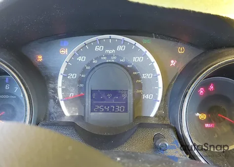 2012 Honda Fit Sport z USA, uszkodzony, nr VIN JHMGE8G54CC034203